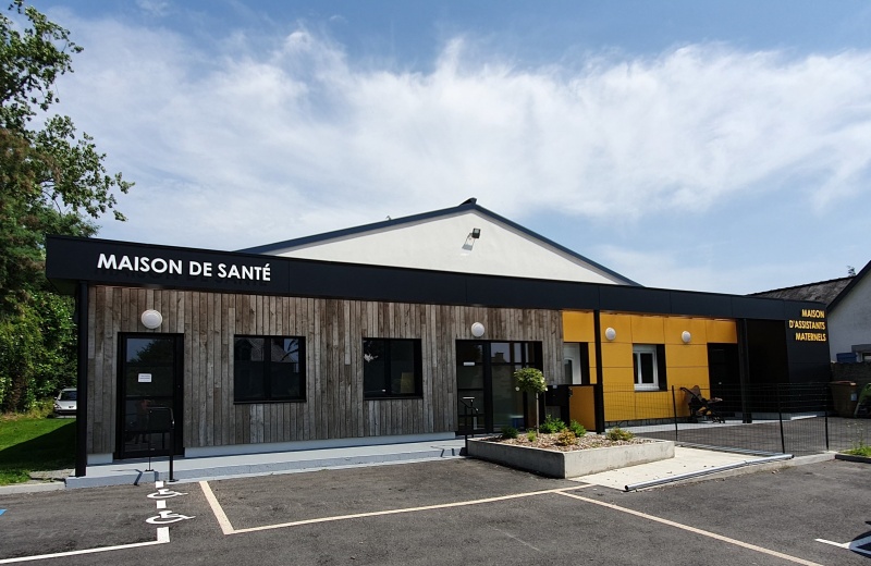 AMENAGEMENT D'UNE MAISON DE SANTE ET D'UNE MAISON D'ASSISTANTS MATERNELS A BAZOUGES LA PEROUSE