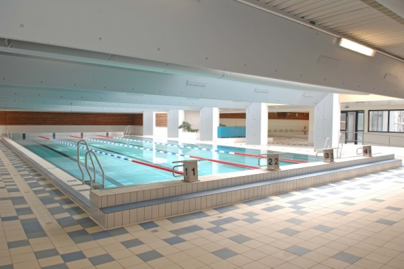 RESTRUCTURATION ET EXTENSION DE LA PISCINE A ZANVILLE