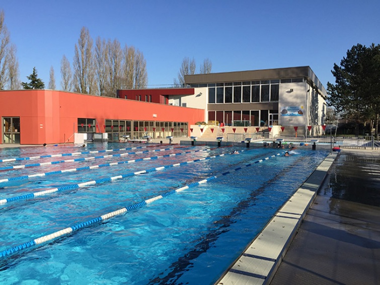 REHABILITATION DU CENTRE NAUTIQUE DES PRES FICHAUX A BOURGES