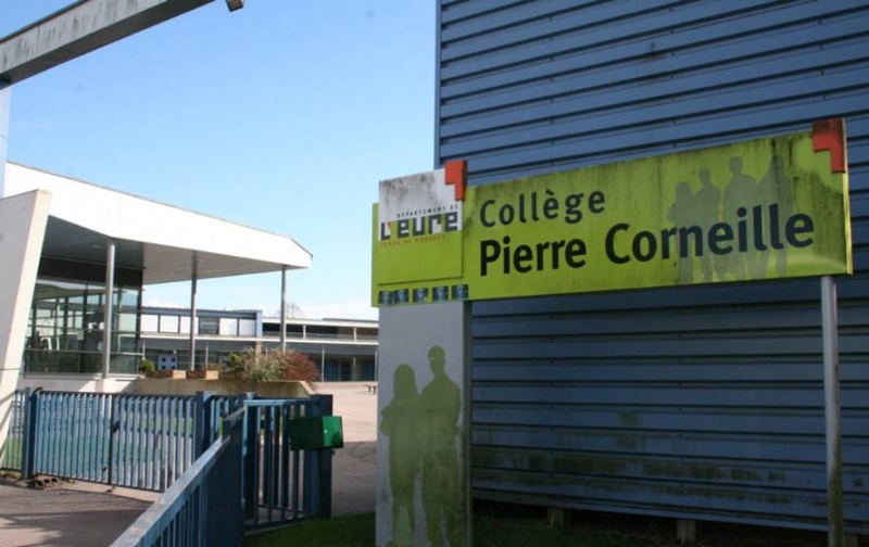 REMPLACEMENT DU SSI AU COLLGE PIERRE CORNEILLE AU NEUBOURG