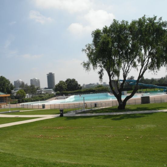 RESTRUCTURATION DES PLAGES ET DE L’ENTRÉE DE LA PISCINE DE L’ÎLE DE LOISIRS DE CRÉTEIL