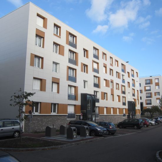 TRAVAUX D'AMÉLIORATION THERMIQUE DE 140 LOGEMENTS À PETIT QUEVILLY