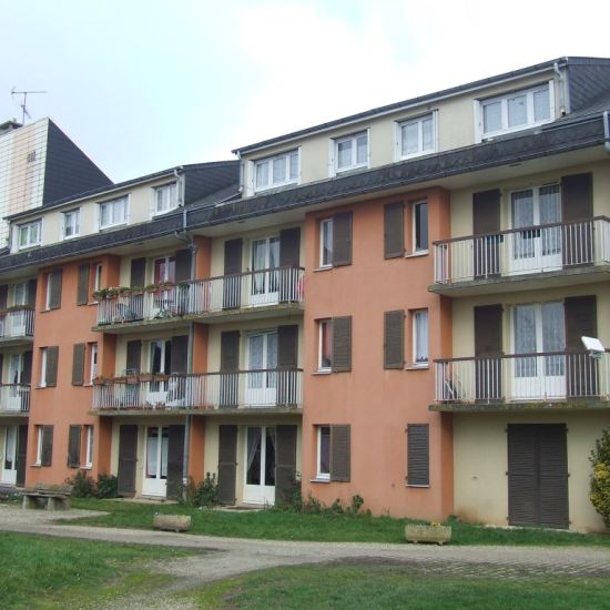 TRAVAUX DE MENUISERIES EXTÉRIEURES ET INTÉRIEURES ET DE MISE EN SÉCURITÉ DE LA RPA DES JONQUILLES